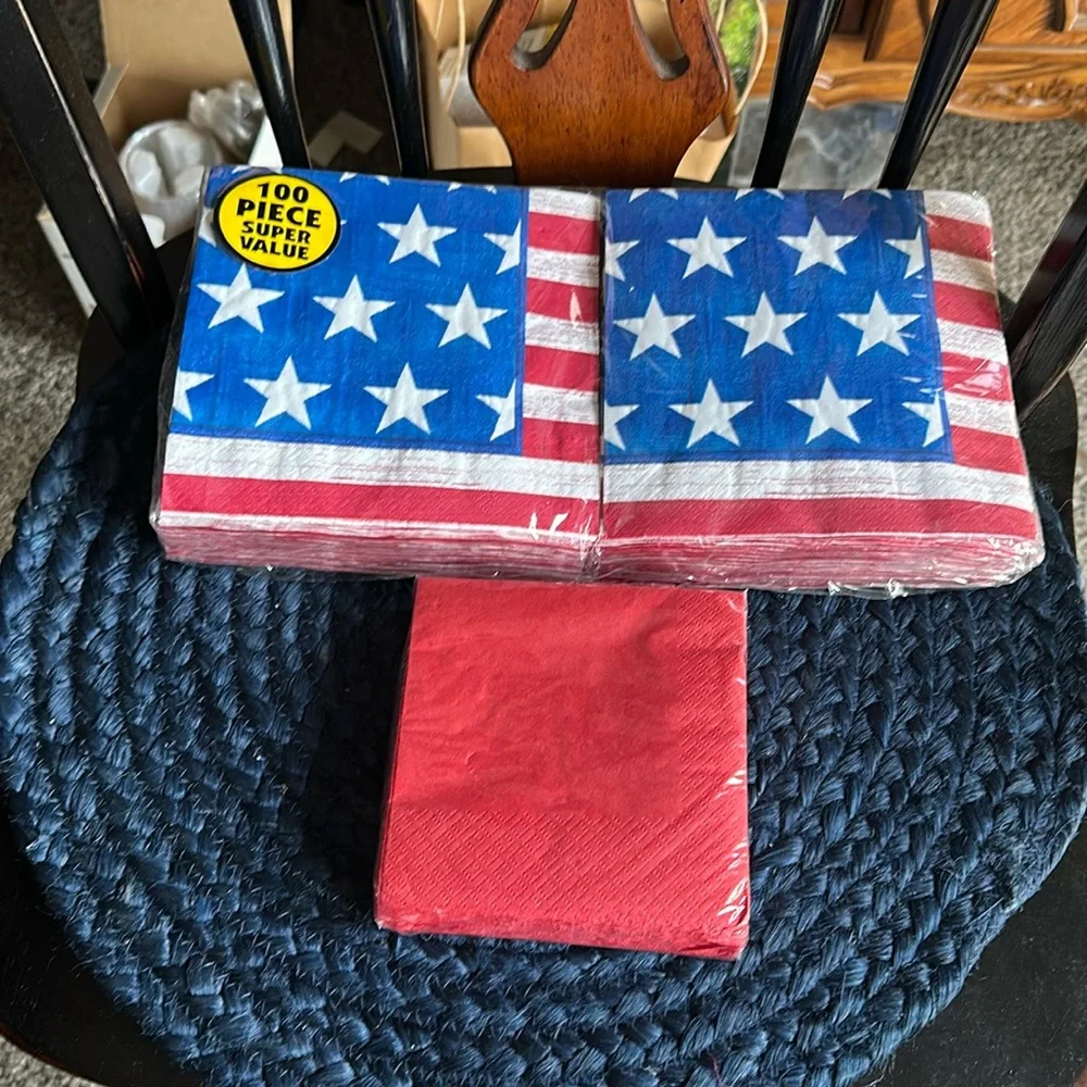 NEW - American Themed Party Napkin Supplies